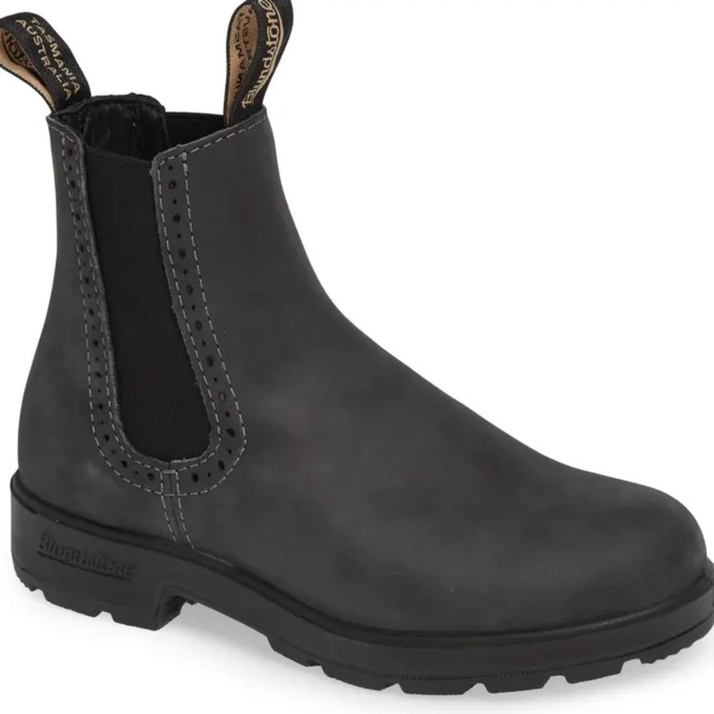 Rustic Black Blundstone High Top Boots